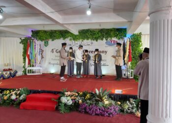 KIAT-KIAT MENCETAK GENERASI ANDALAN (Bag. 2)