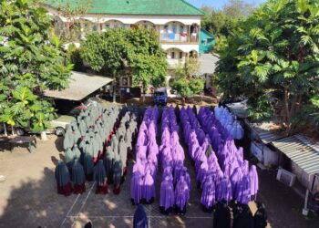 JILBAB PELAJAR, JILBAB PERJUANGAN