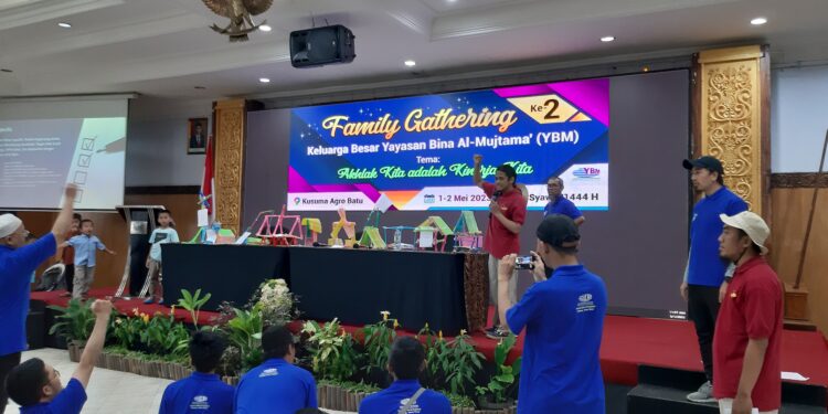 MEMBANGUN KOMUNIKASI EFEKTIF SUAMI-ISTRI