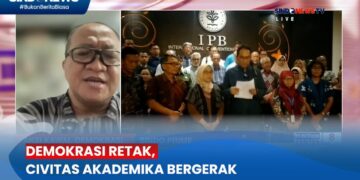 DEMOKRASI RETAK, CIVITAS AKADEMIKA BERGERAK